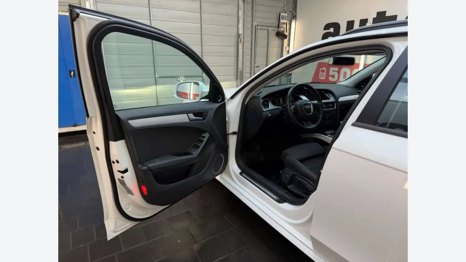 AUDI A4 Avant -