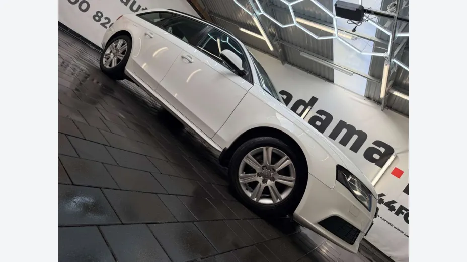 AUDI A4 Avant -