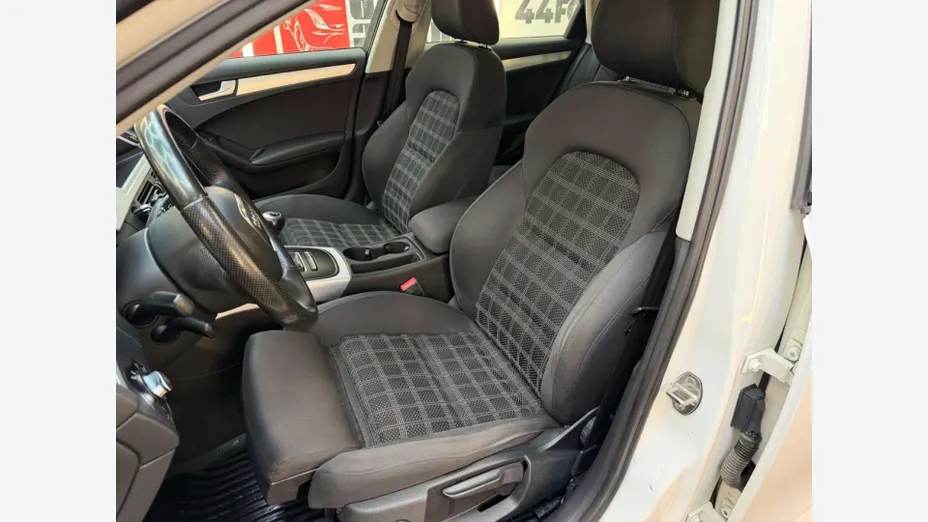 AUDI A4 Avant -