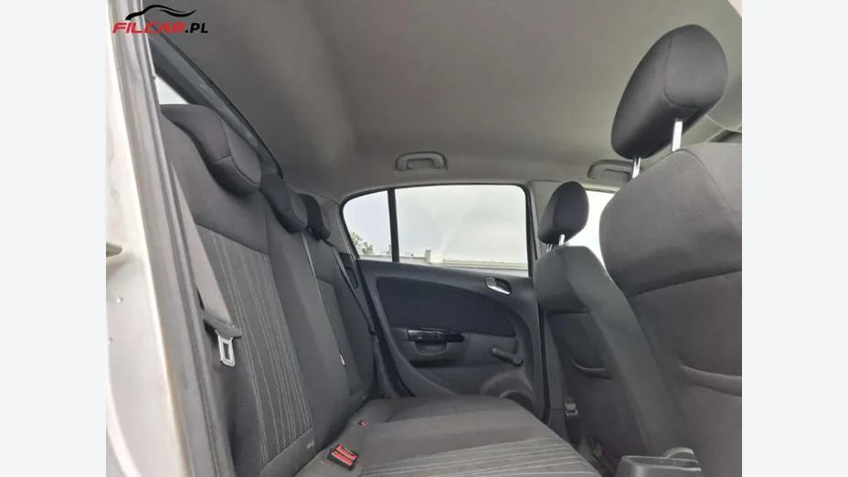 OPEL Corsa -