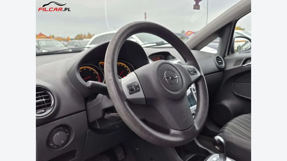 OPEL Corsa -