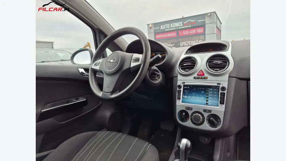 OPEL Corsa -