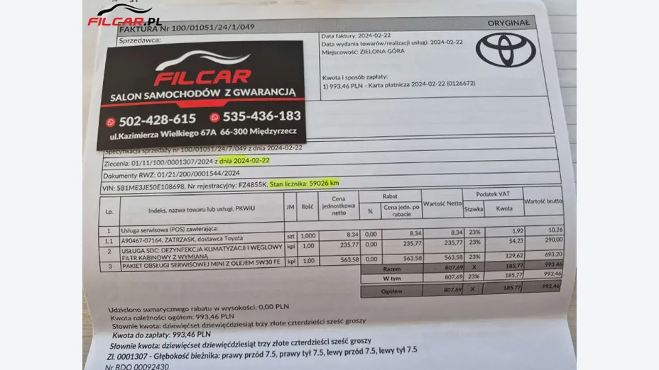 TOYOTA Auris -