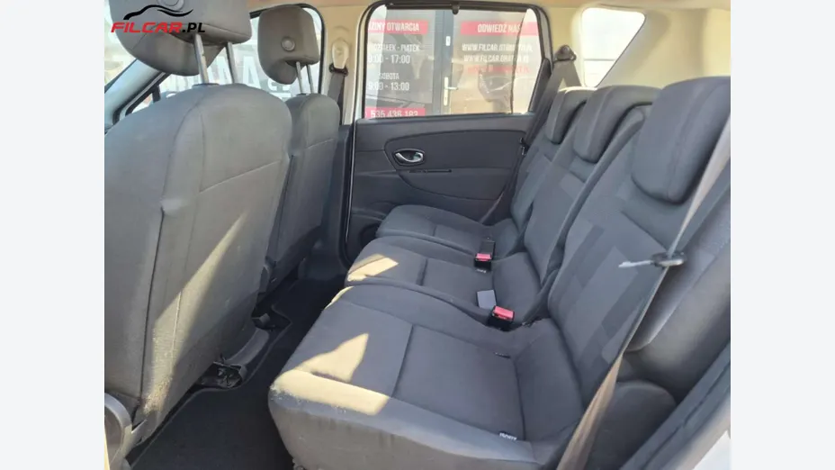 RENAULT Scenic -