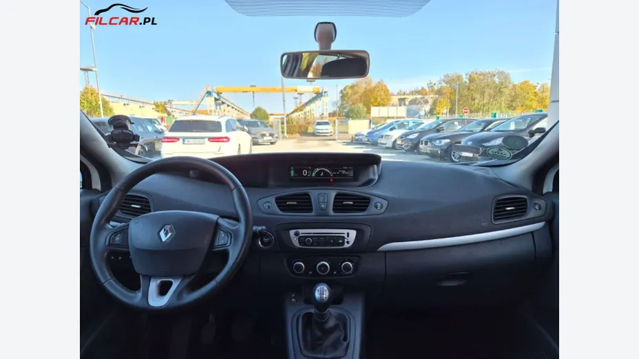 RENAULT Scenic -