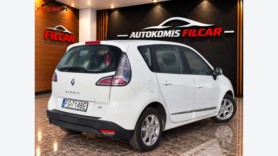 RENAULT Scenic -