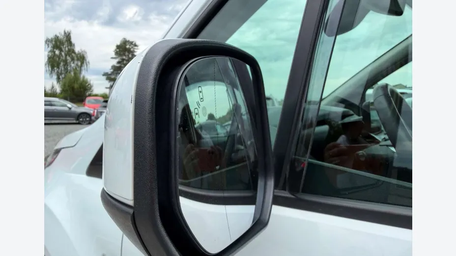 FORD Tourneo Connect -