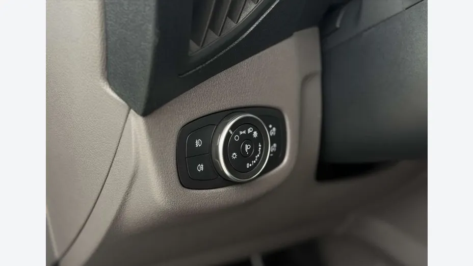 FORD Tourneo Connect -