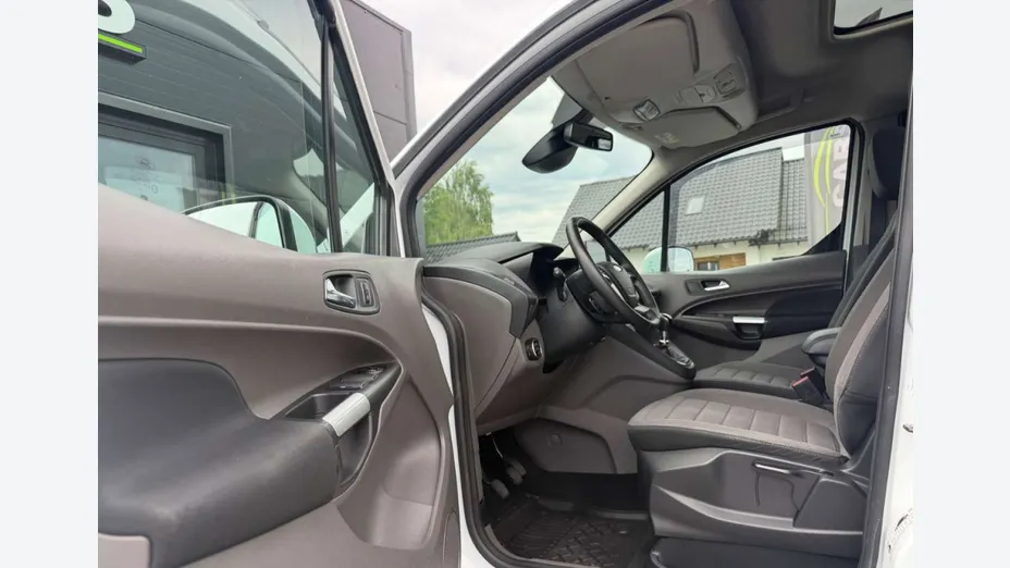 FORD Tourneo Connect -
