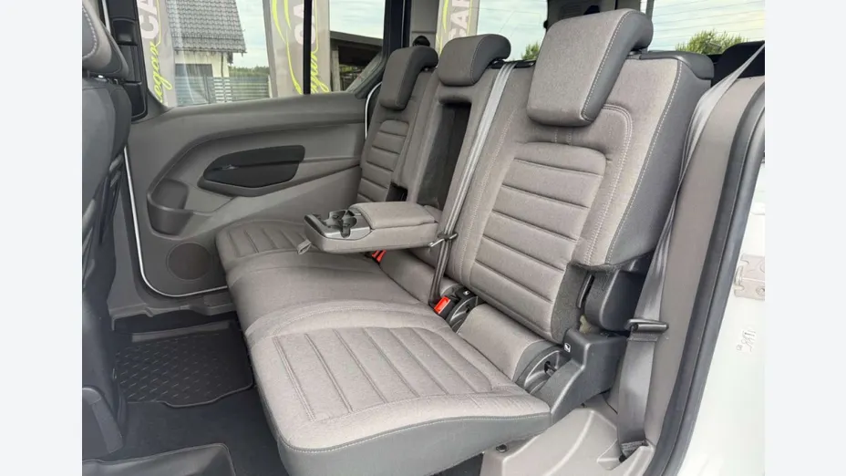 FORD Tourneo Connect -