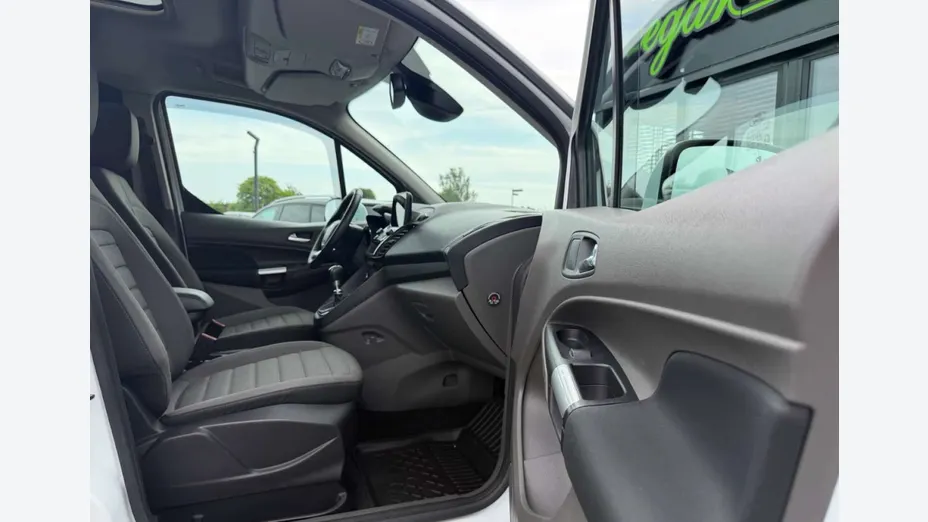 FORD Tourneo Connect -