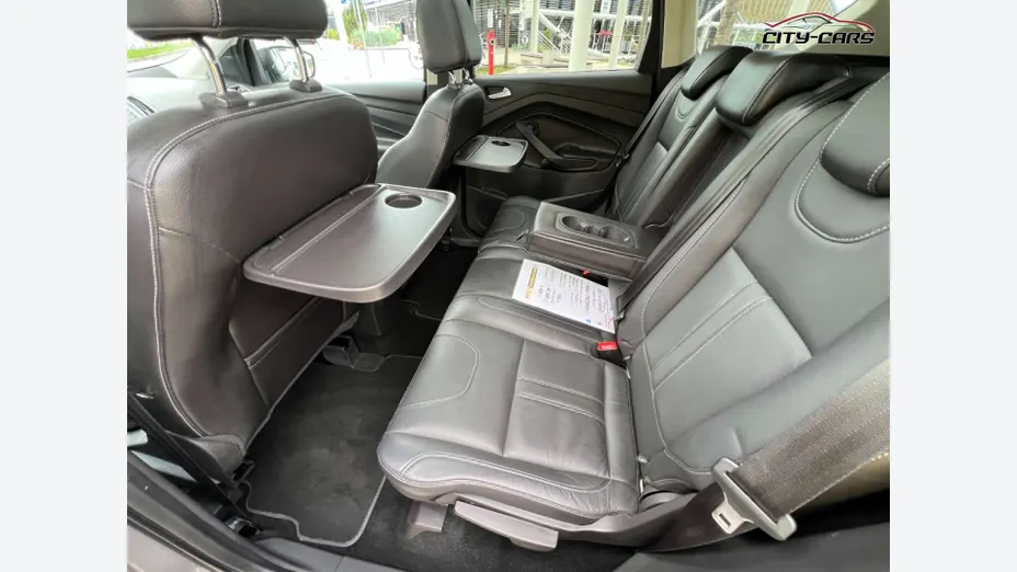 FORD Kuga -