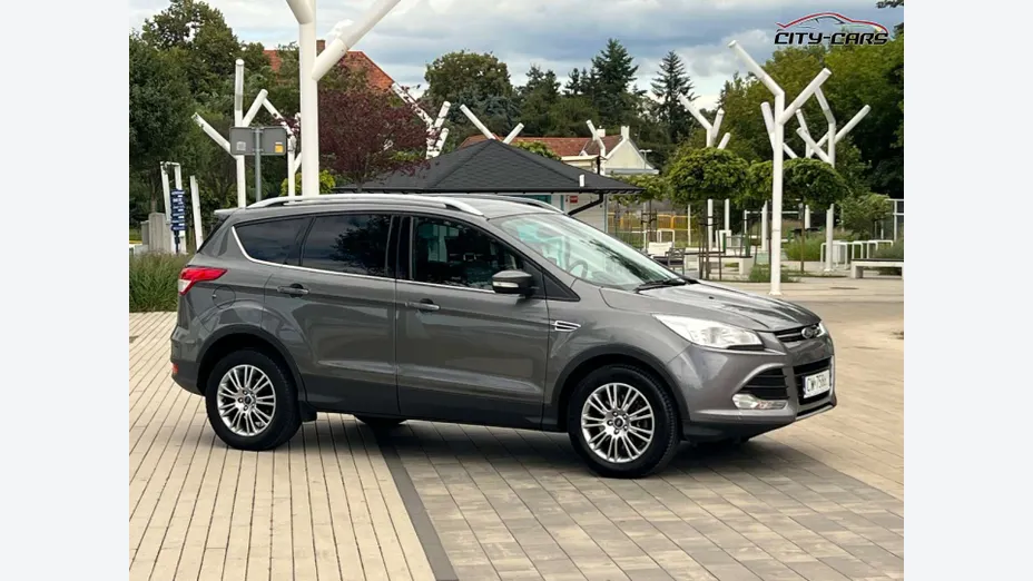 FORD Kuga -
