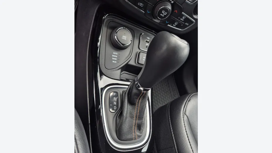 JEEP Compass -