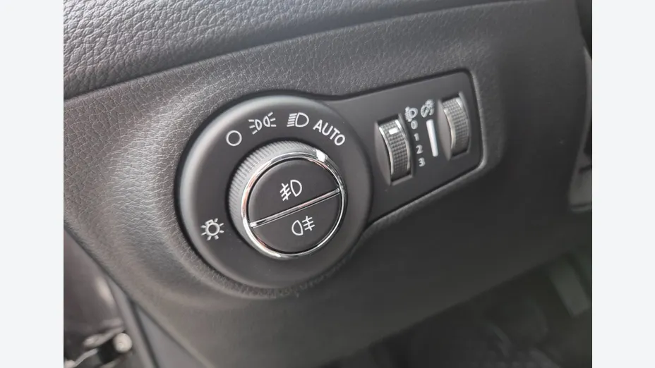 JEEP Compass -