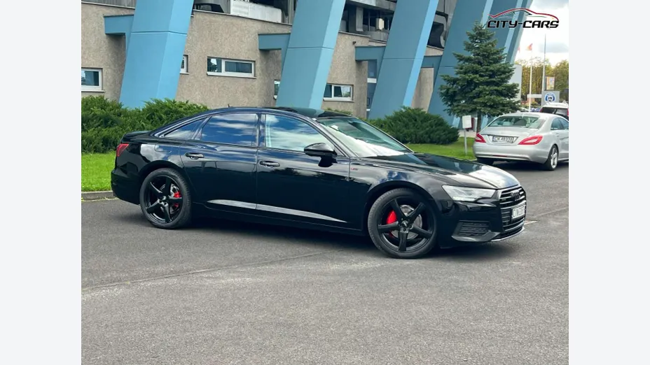 AUDI A6 -