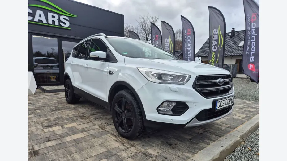 FORD Kuga -