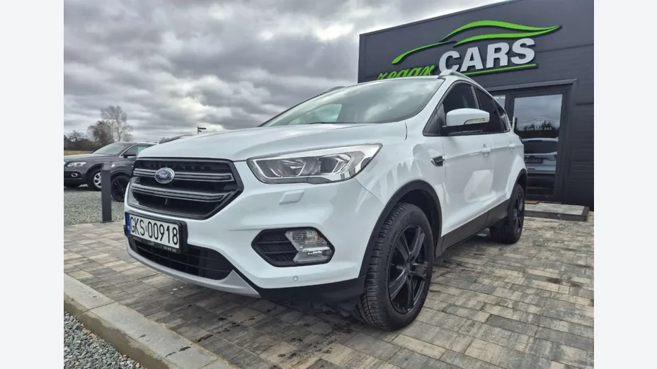 FORD Kuga -