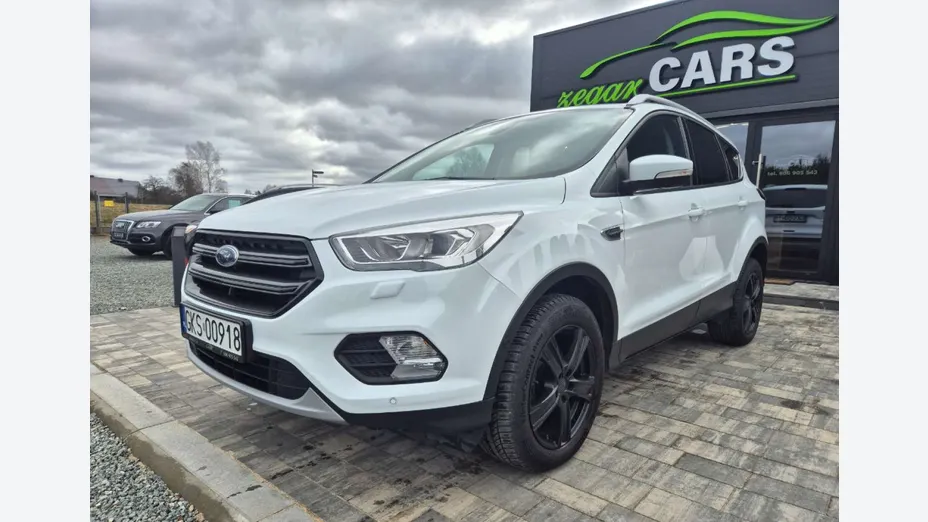 FORD Kuga -