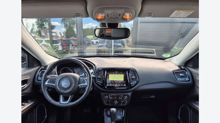 JEEP Compass -