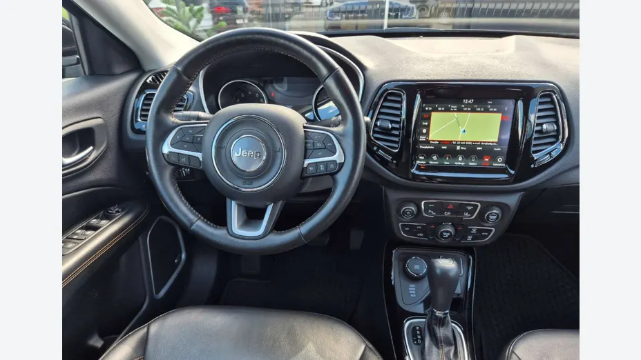 JEEP Compass -