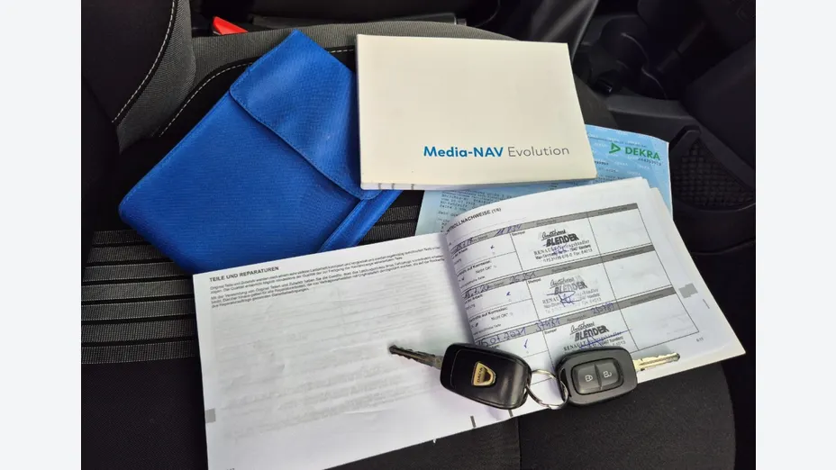 DACIA Sandero -