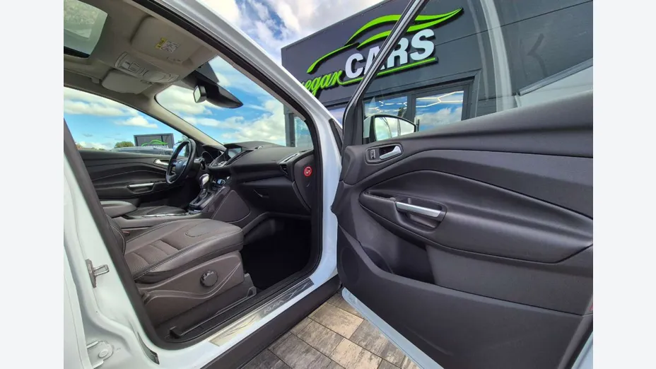 FORD Kuga -