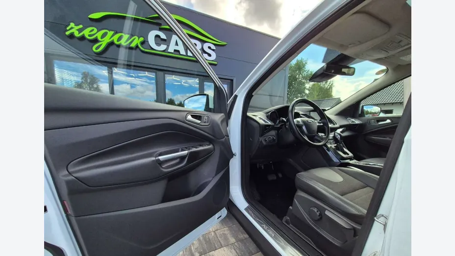 FORD Kuga -