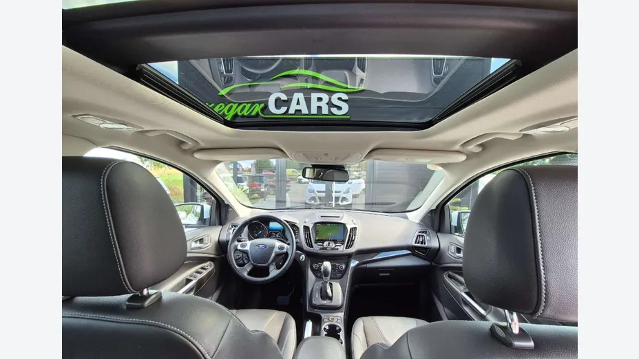 FORD Kuga -