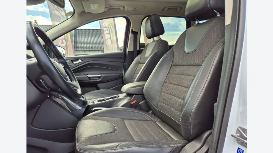 FORD Kuga -