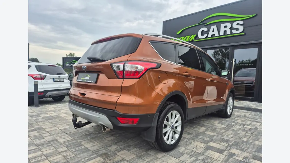 FORD Kuga -