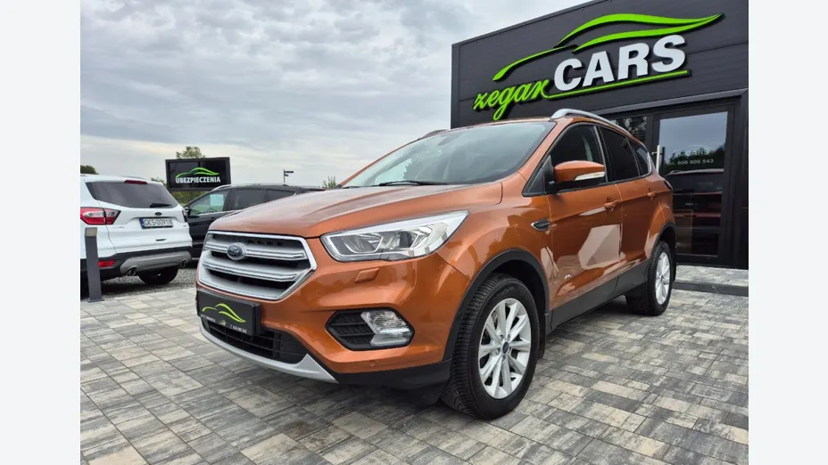 FORD Kuga -