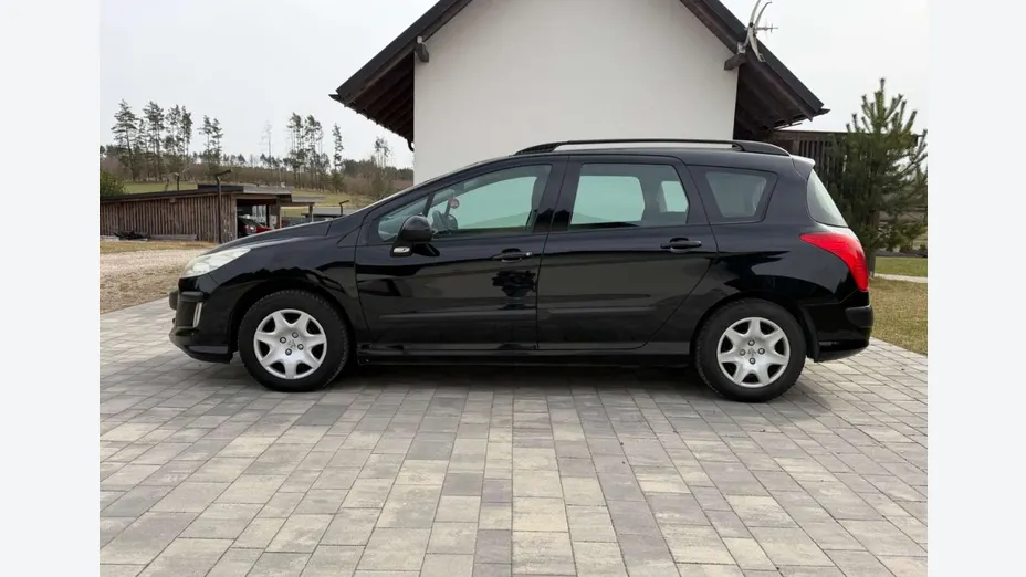 PEUGEOT 308 -