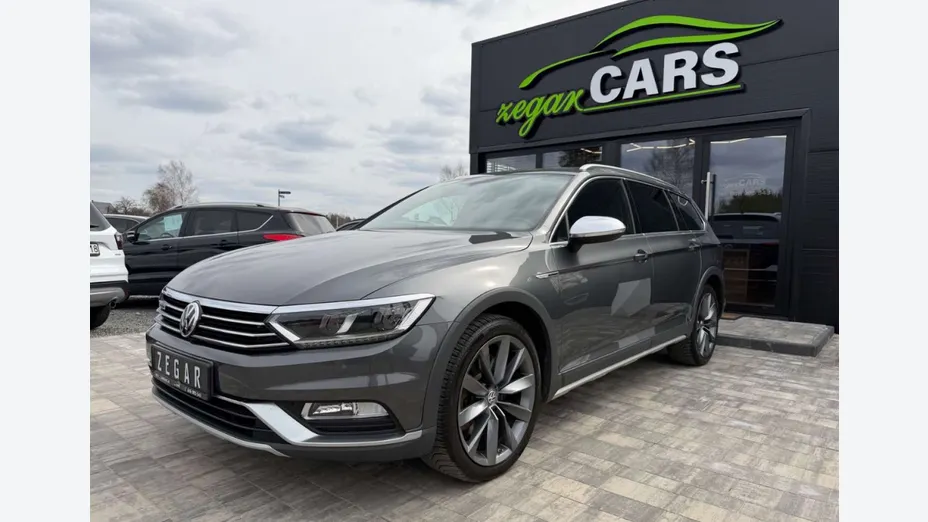 VOLKSWAGEN Passat -