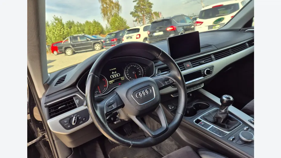 AUDI A4 Avant -