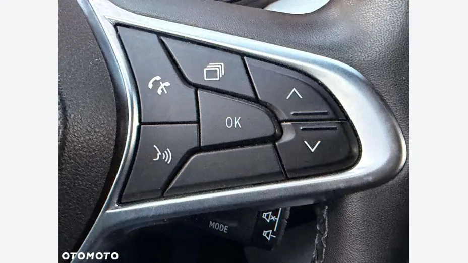 RENAULT Clio -