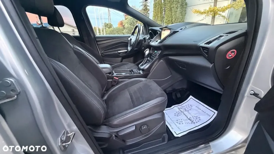 FORD Kuga -