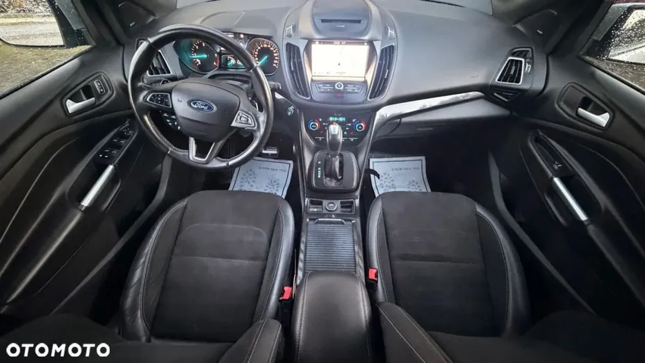 FORD Kuga -