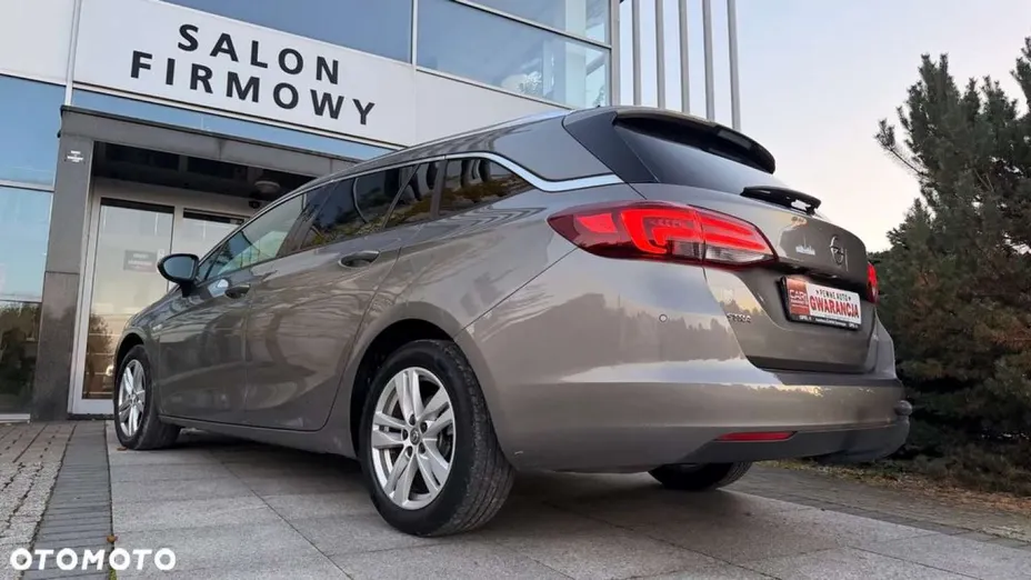 OPEL Astra -