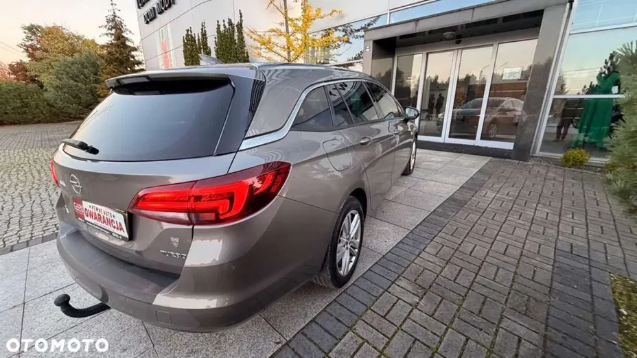 OPEL Astra -
