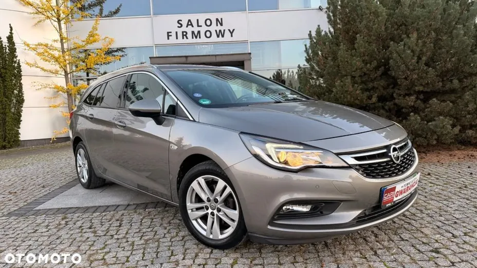 OPEL Astra -