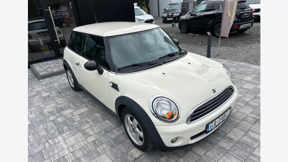 MINI One -