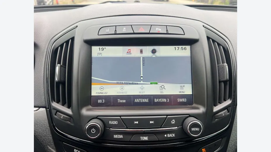 OPEL Insignia -
