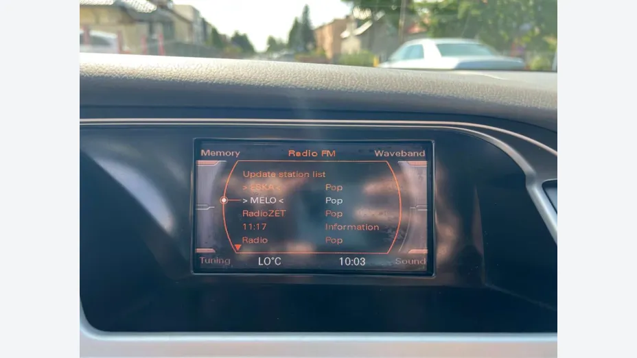 AUDI A4 -
