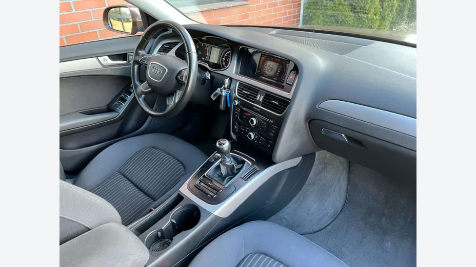 AUDI A4 Avant -