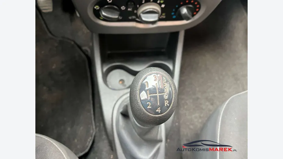 DACIA Sandero -