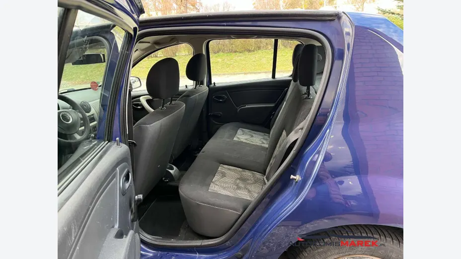 DACIA Sandero -