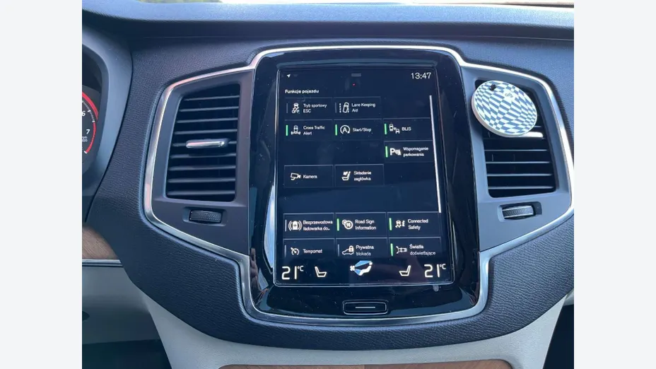 VOLVO XC90 -