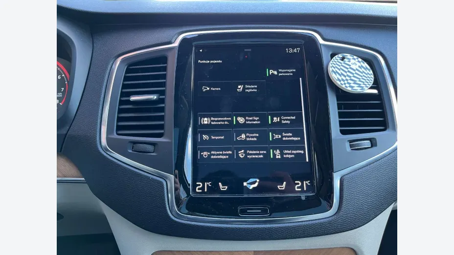 VOLVO XC90 -