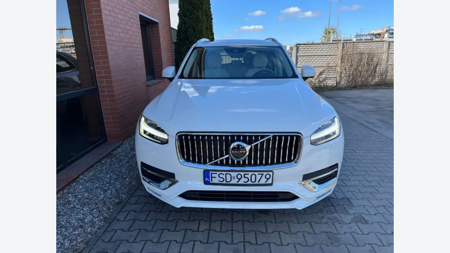VOLVO XC90 -